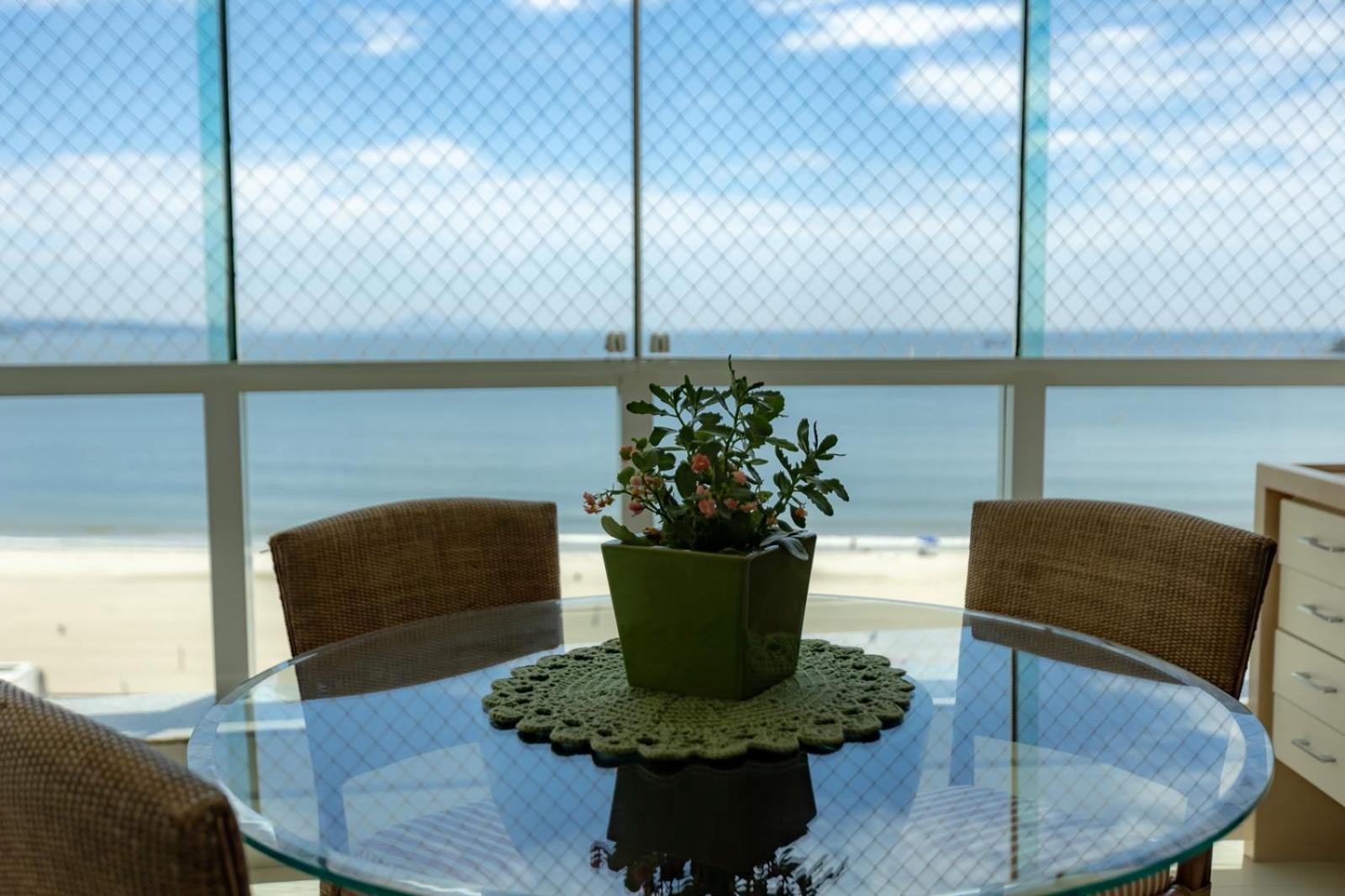 Apartamento Alto Padrao Frente Mar *